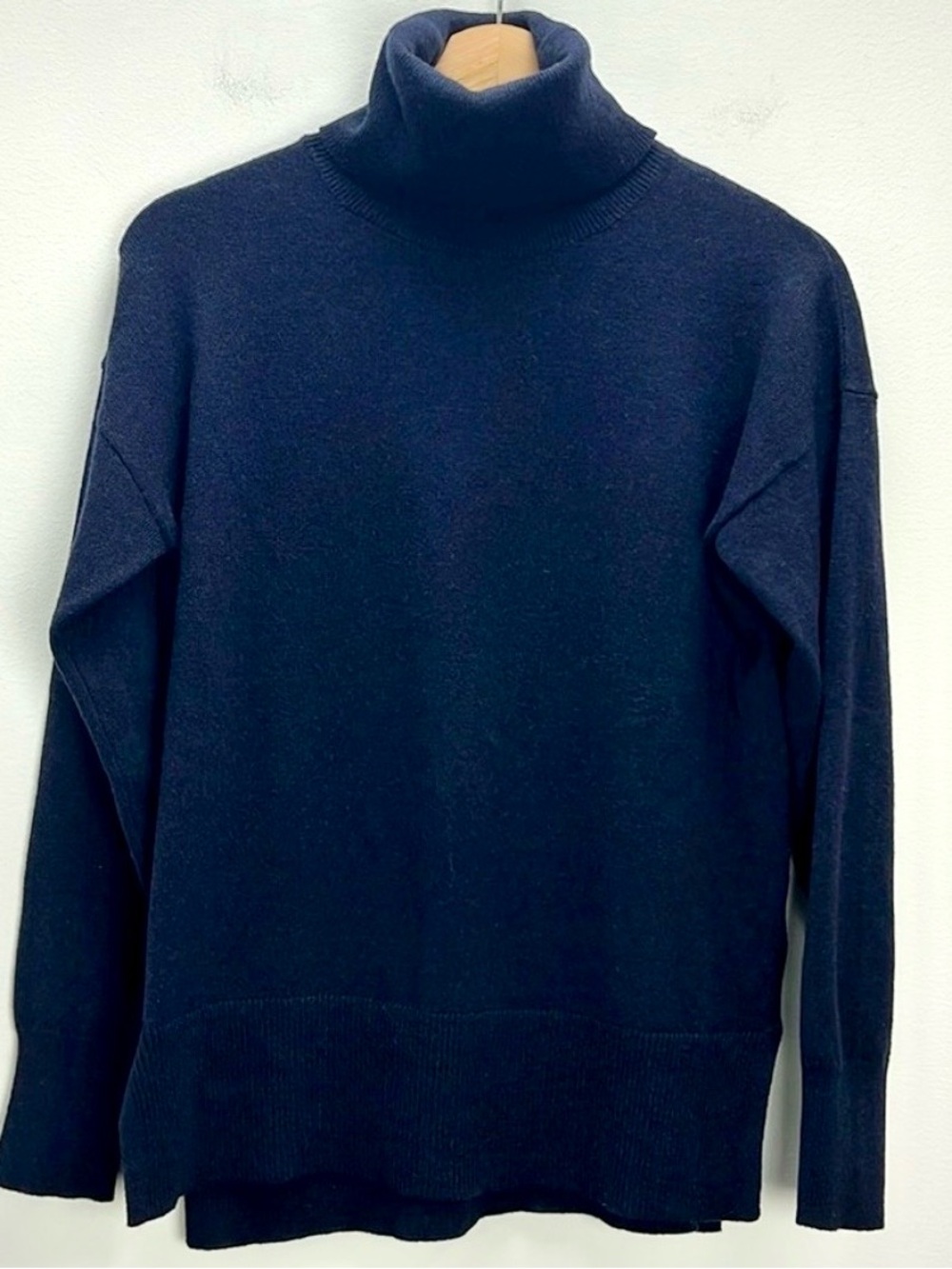 Iris & Ink Turtleneck Sweater Wool Navy Blue Womens XS Old Money Dark Academia